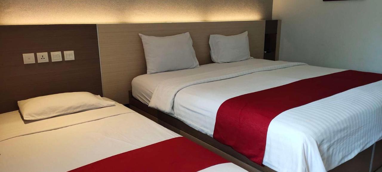 Mutiara Hotel And Convention Bandung Extérieur photo