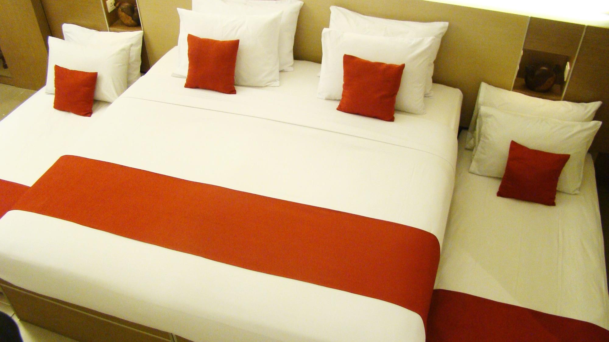 Mutiara Hotel And Convention Bandung Extérieur photo
